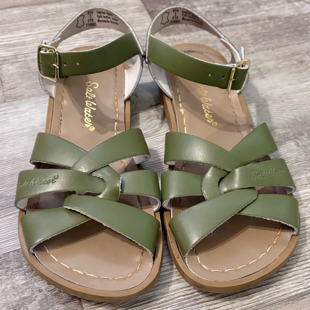 Salt waters girls sz 2